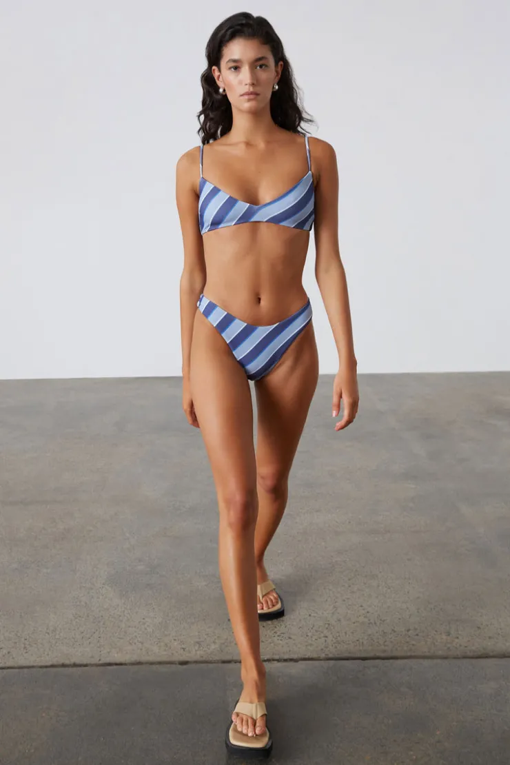 horizon_stripe_textured_curve_brief_2-1.webp Horizon Stripe Textured Curve Brief^Zulu & Zephyr Online