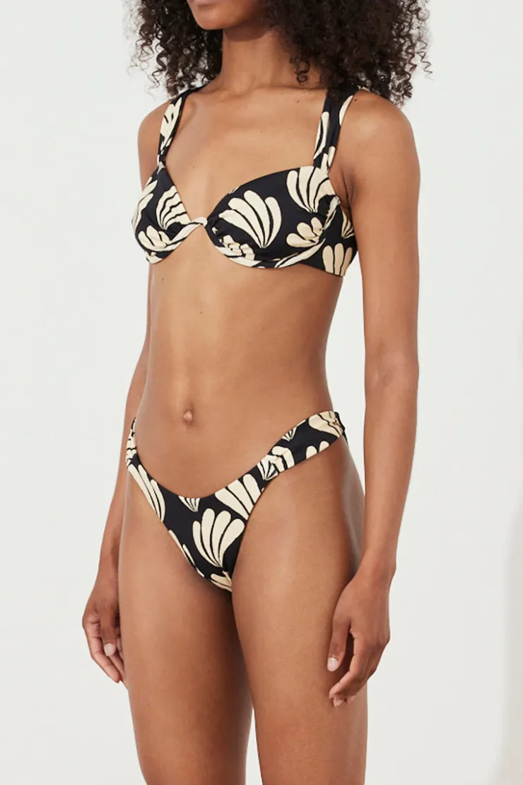 Palm Rouched Side Curve Brief^Zulu & Zephyr Hot