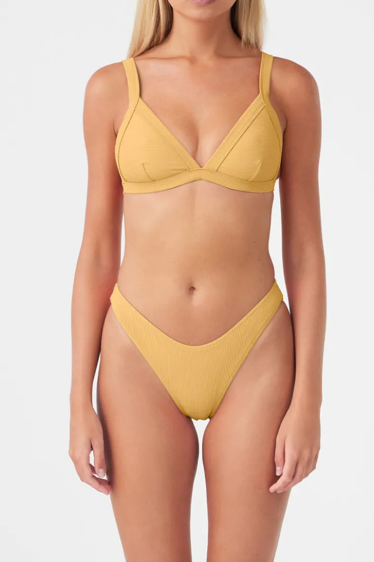 signature_curve_brief__marigold_2-1.webp Signature Curve Brief - Marigold^Zulu & Zephyr Best