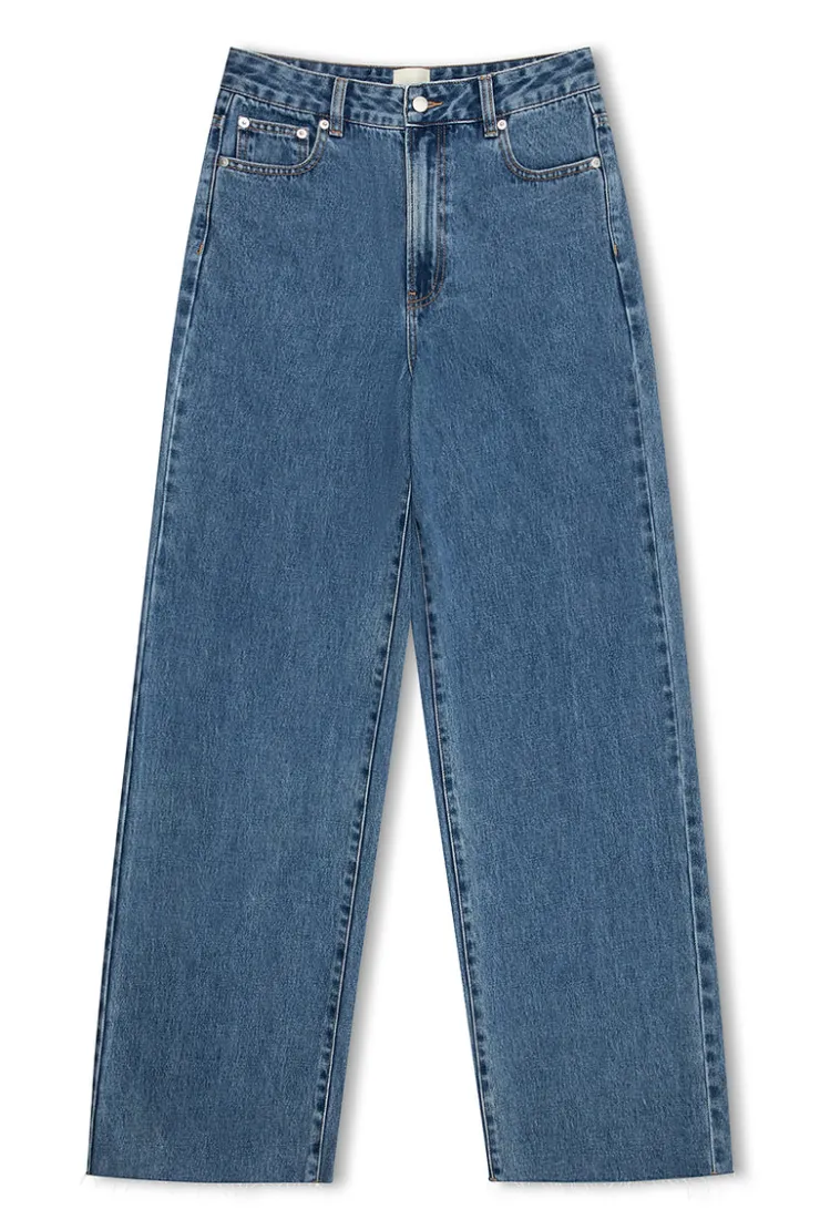 Signature Denim Relaxed Straight Jean - Indigo^Zulu & Zephyr Discount